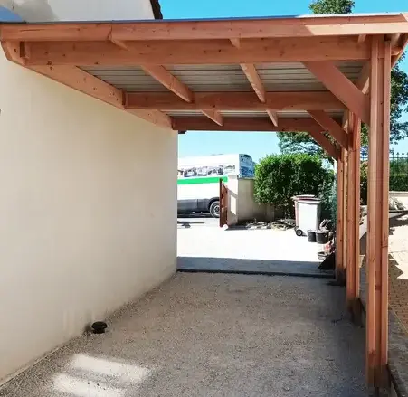 carport Bourg des Comptes-3