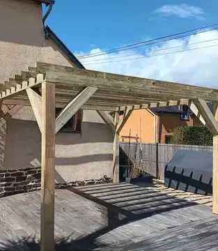 pergolas Bourg des Comptes-4